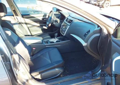 2016 Nissan Altima 2.5 Sr from USA, damaged, VIN 1N4AL3AP0GC178613